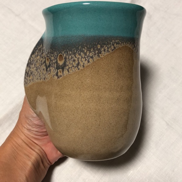 Handmade Pottery Right Hand Handwarmer Mug Neher - Picture 4 of 6